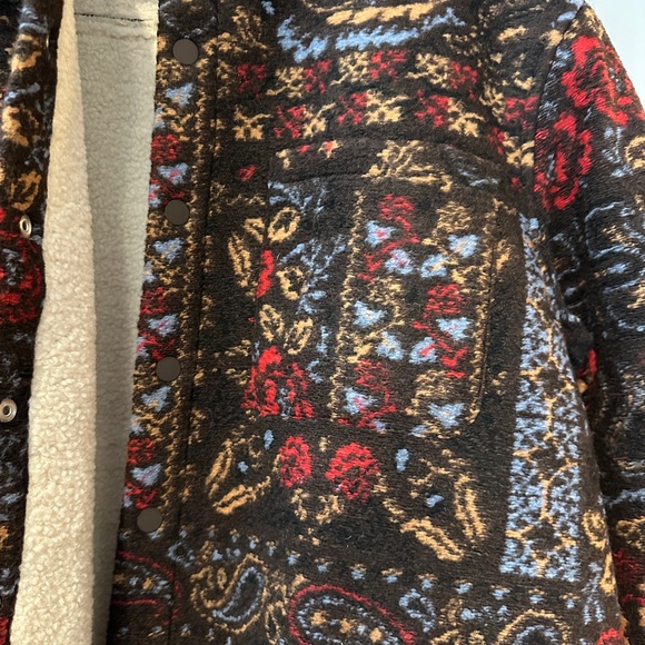 Men’s Authentic Kith Jacket - Picture 5 of 7